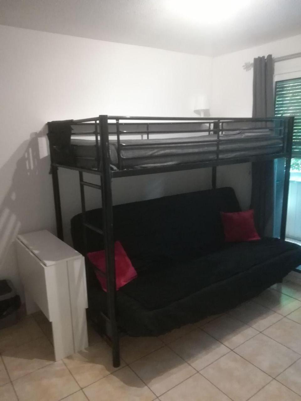 Studio B Front De Mer Saint-Raphael  Ngoại thất bức ảnh